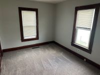 409 N Smith