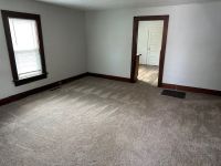 409 N Smith